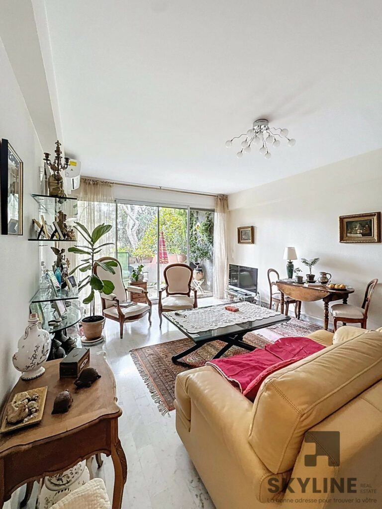 APPARTEMENT T2 54m² AVEC BALCON 10m² – MARSEILLE 8ÈME
